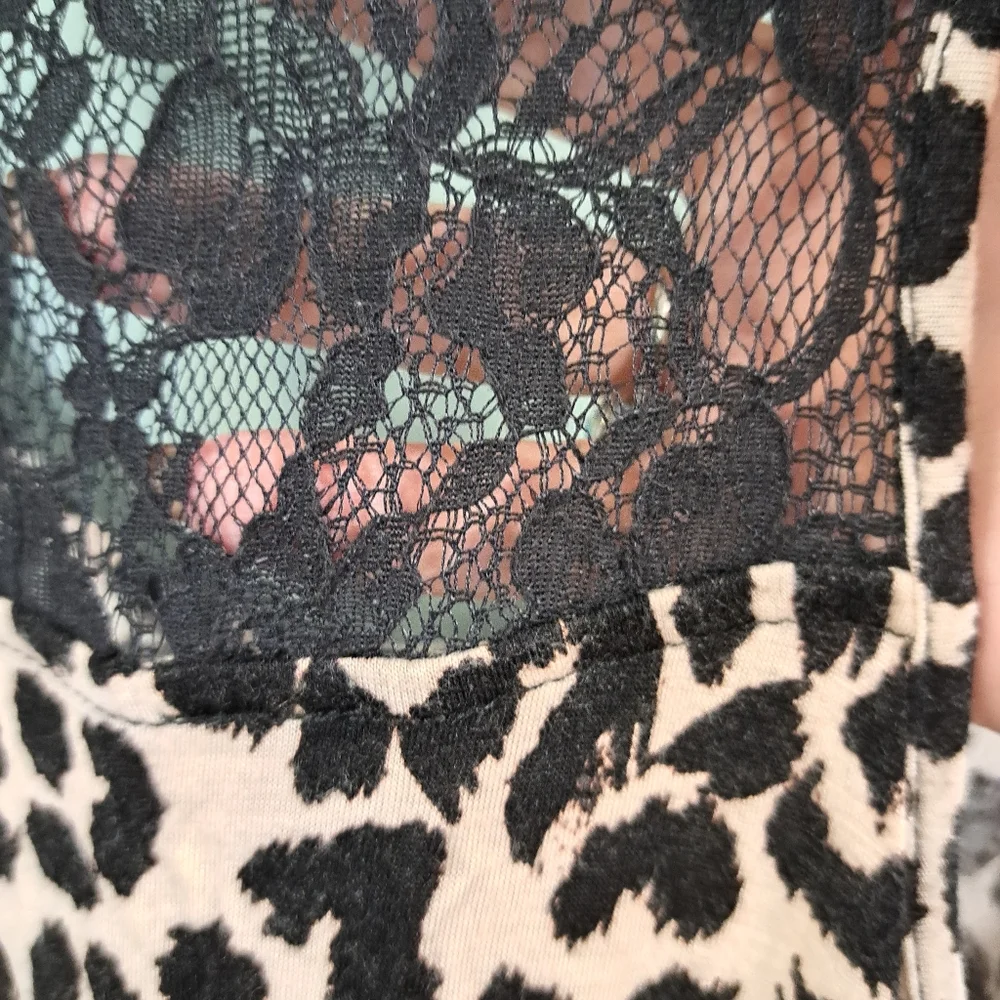 Tank - Picture 2 of 4